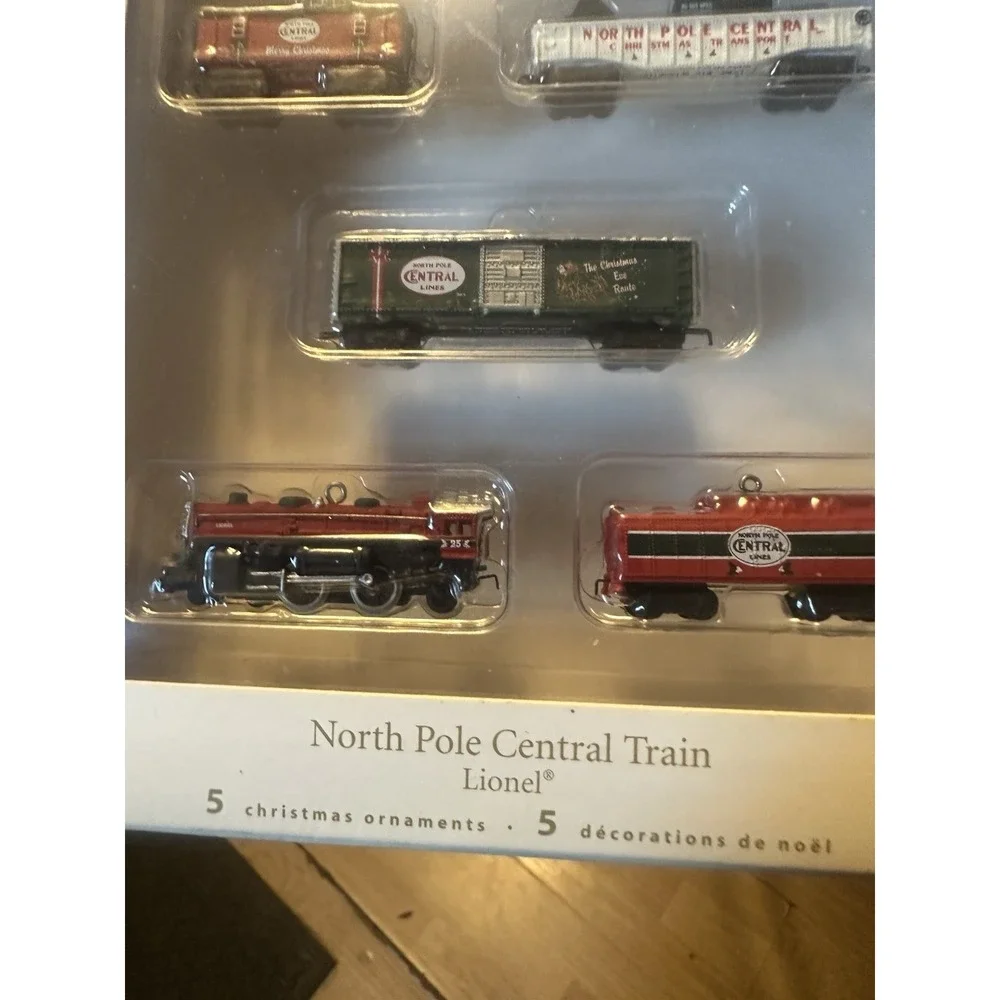 Hallmark Ornament Miniature North Pole Central Train Lionel Die-Cast 2007 NRFB